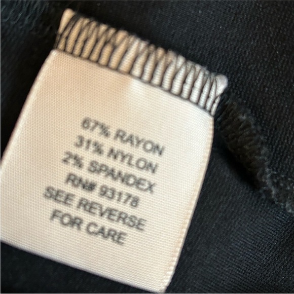 Philosophy floral embroidered knit dress. Beautiful colors. Sz. S. NWOT - Picture 8 of 10